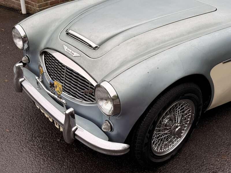1960 Austin - Healey 3000