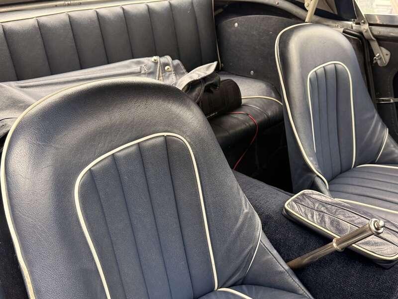 1960 Austin - Healey 3000