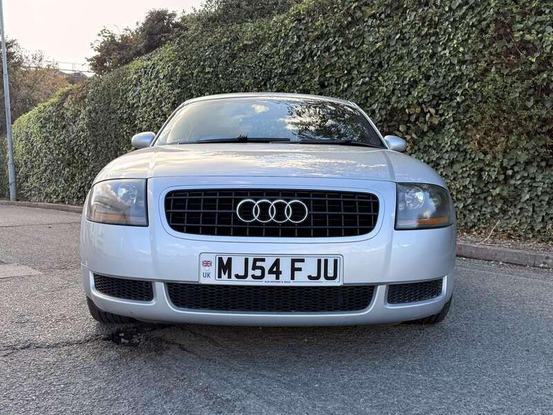 2004 Audi TT