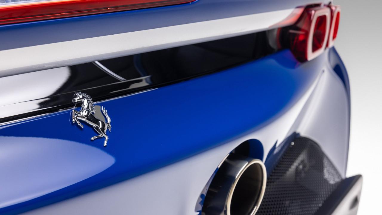 2022 Ferrari SF90 Spider