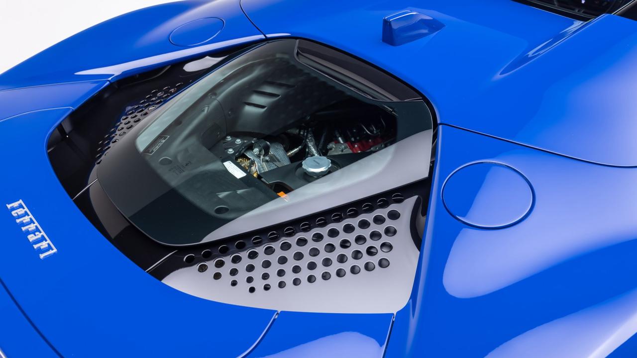 2022 Ferrari SF90 Spider