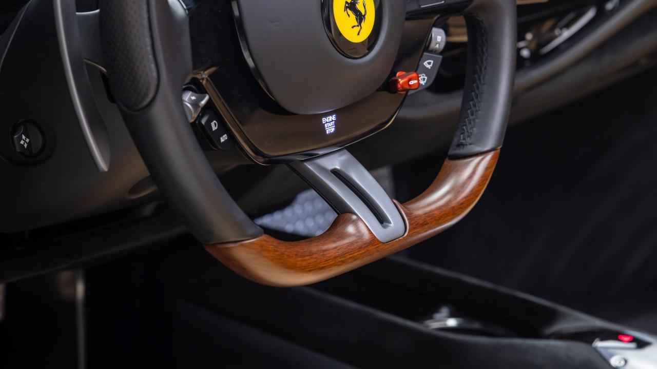 2022 Ferrari SF90 Spider