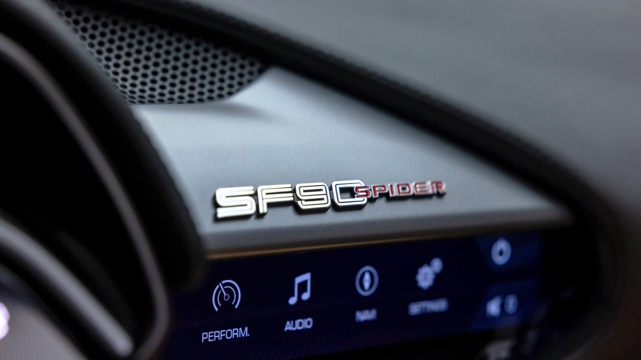 2022 Ferrari SF90 Spider