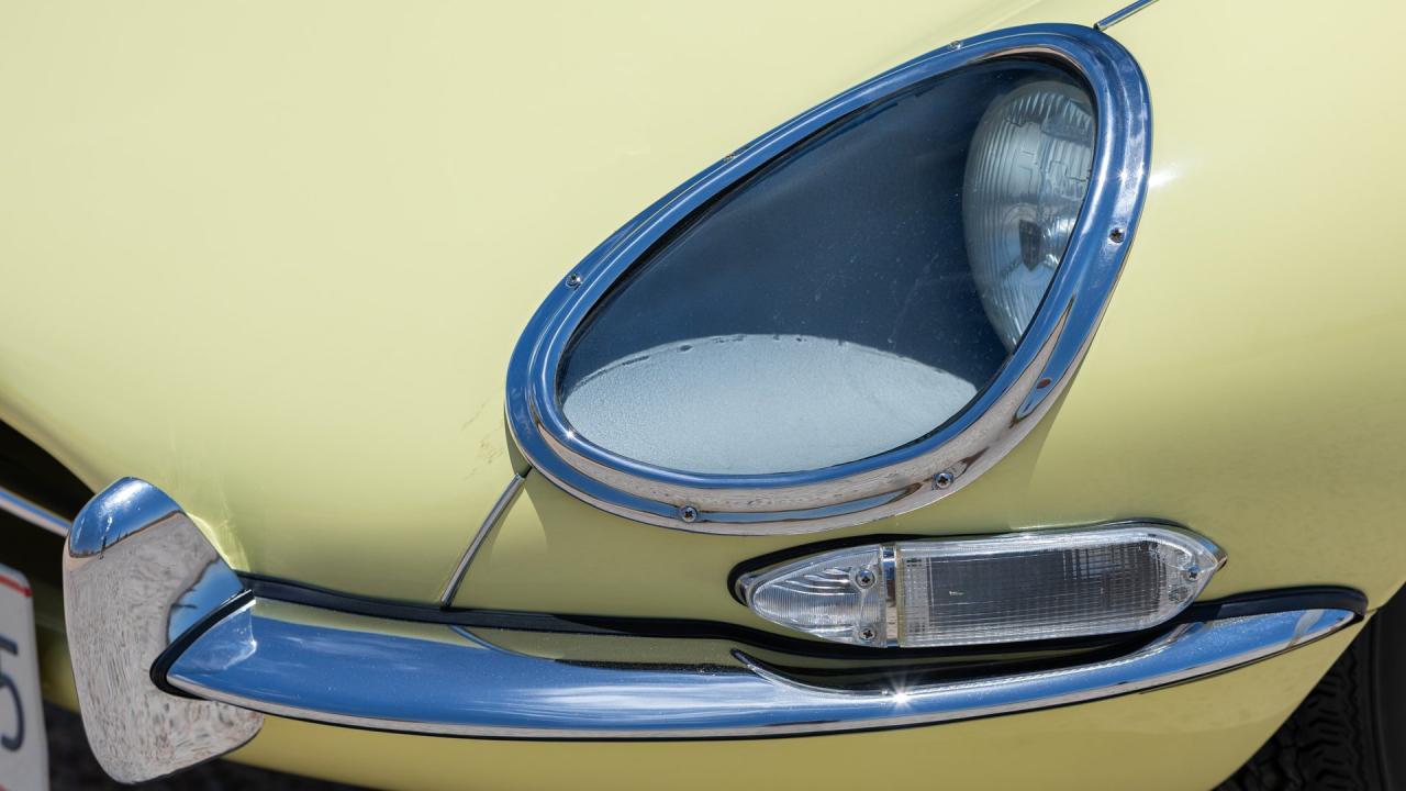 1963 Jaguar E-Type Series 1 3.8 Roadster