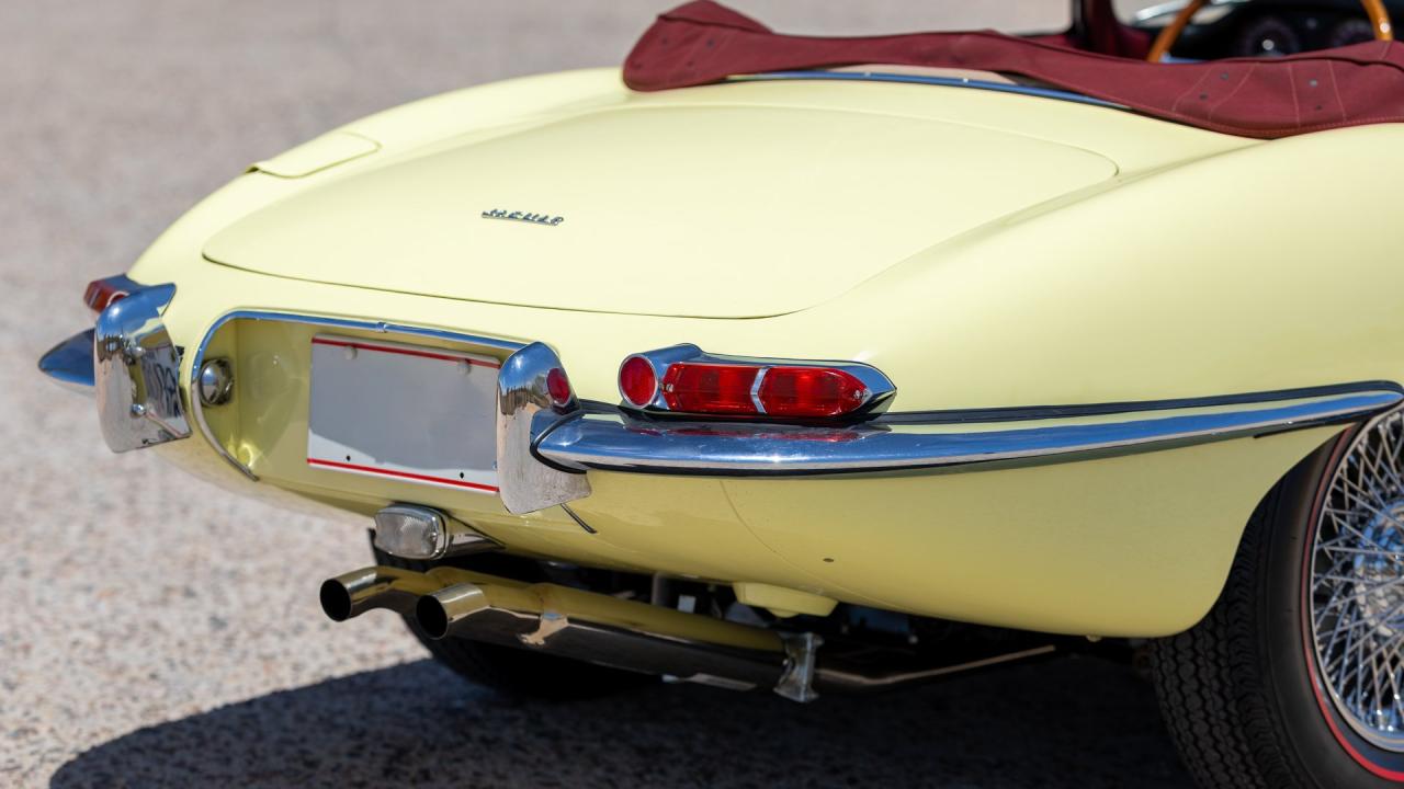 1963 Jaguar E-Type Series 1 3.8 Roadster