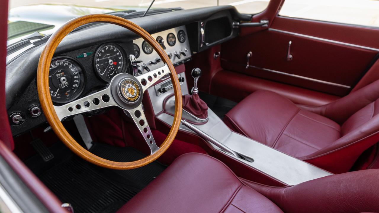 1963 Jaguar E-Type Series 1 3.8 Roadster