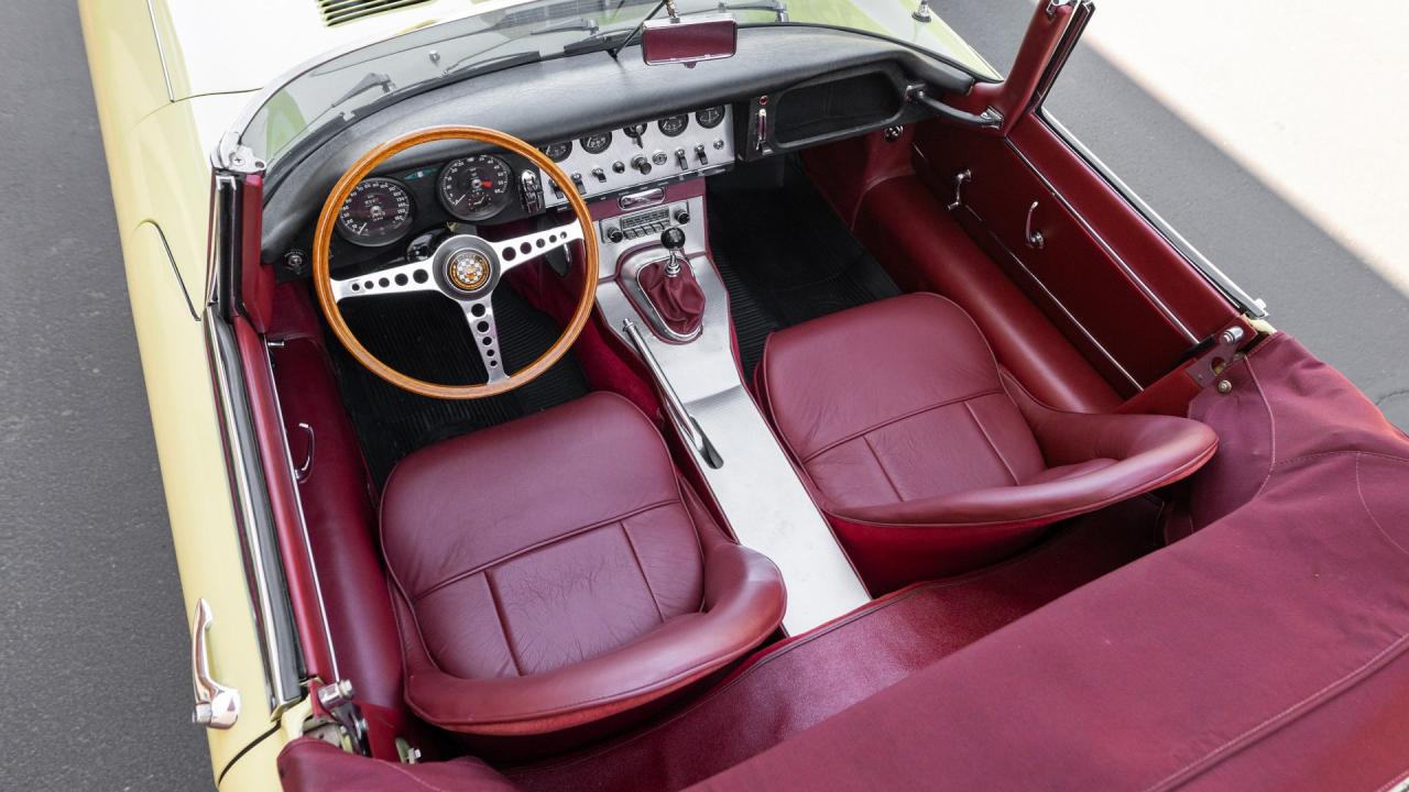 1963 Jaguar E-Type Series 1 3.8 Roadster