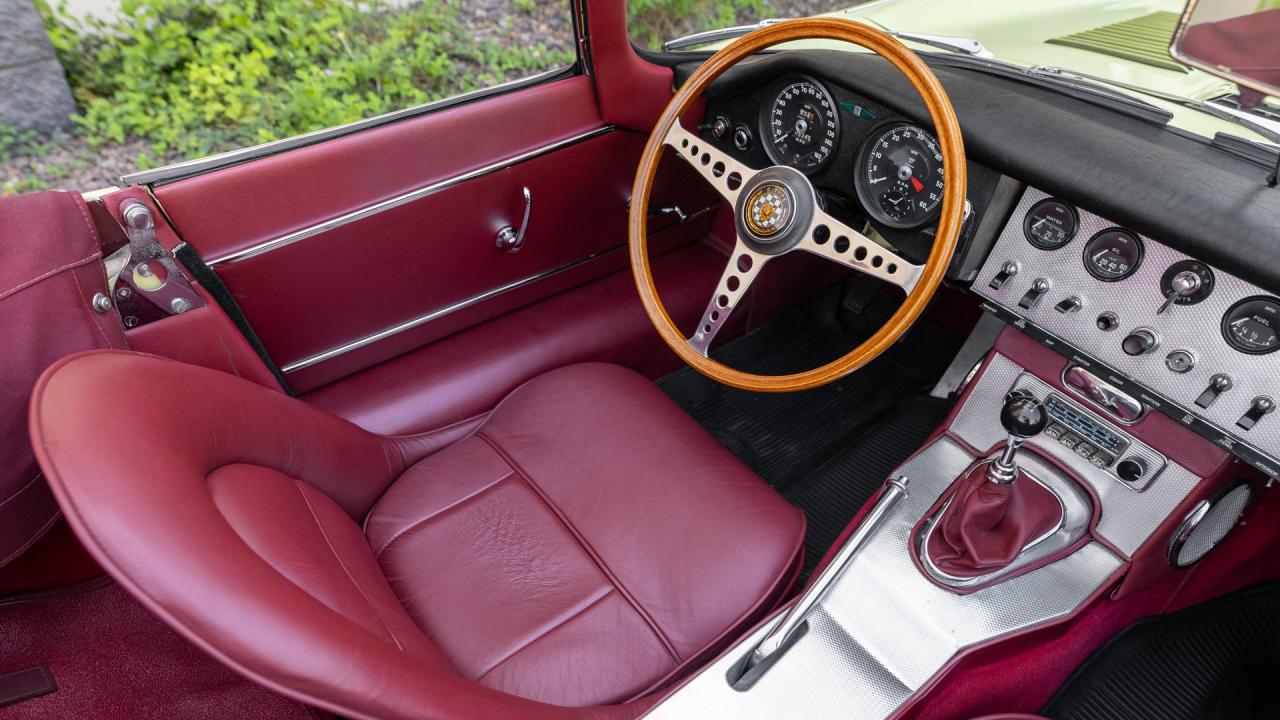 1963 Jaguar E-Type Series 1 3.8 Roadster