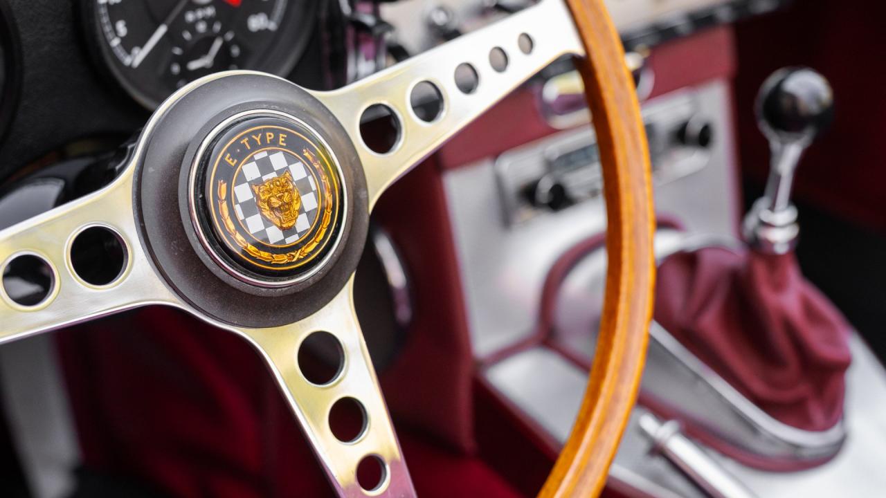 1963 Jaguar E-Type Series 1 3.8 Roadster