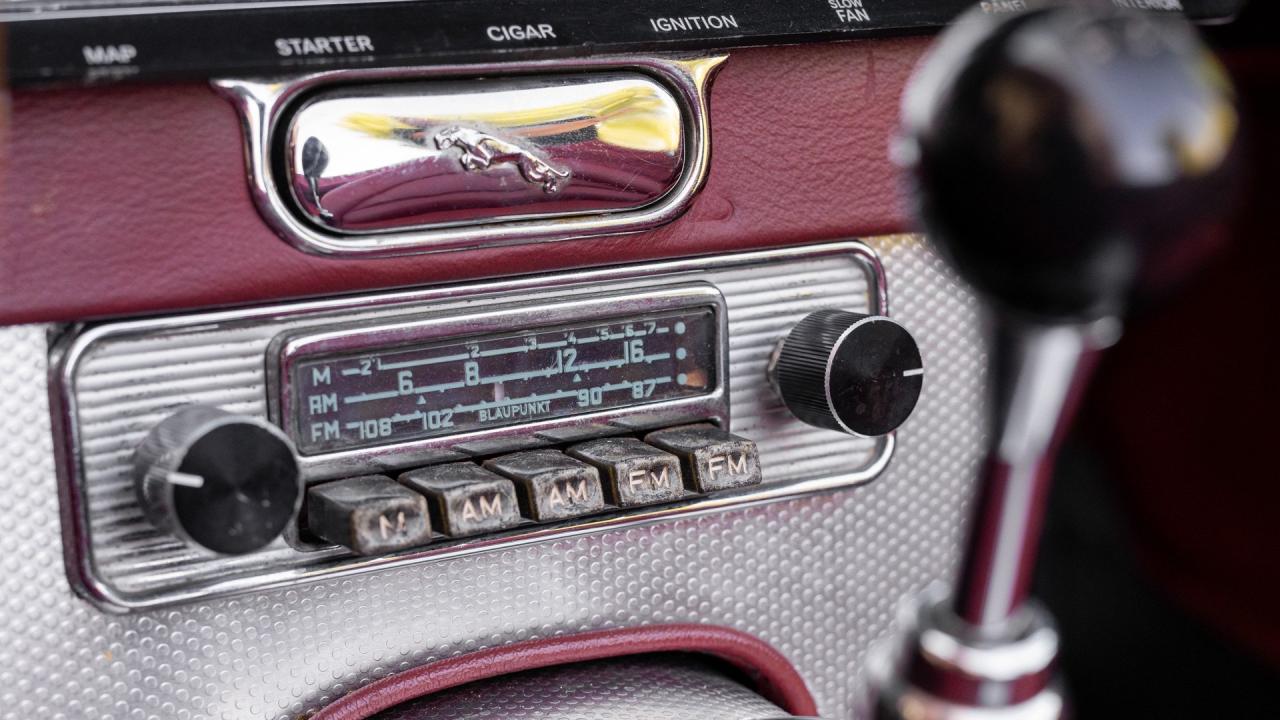 1963 Jaguar E-Type Series 1 3.8 Roadster