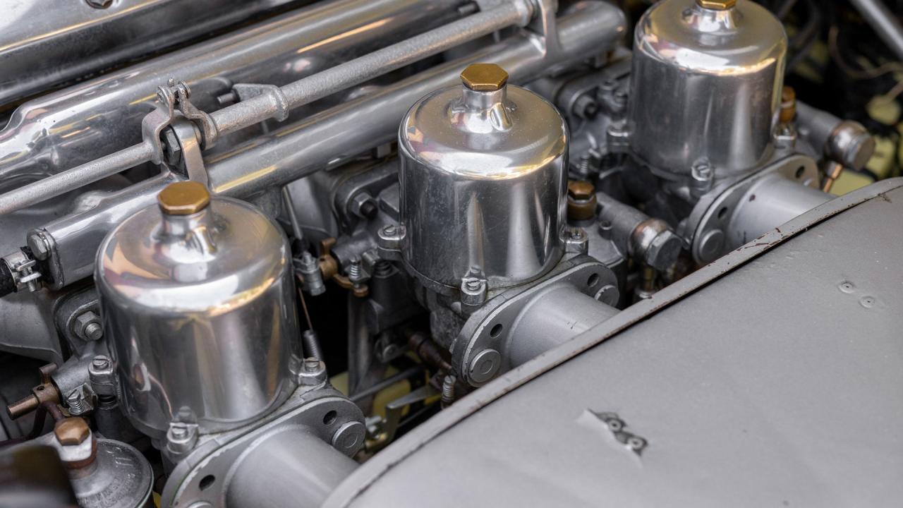1963 Jaguar E-Type Series 1 3.8 Roadster