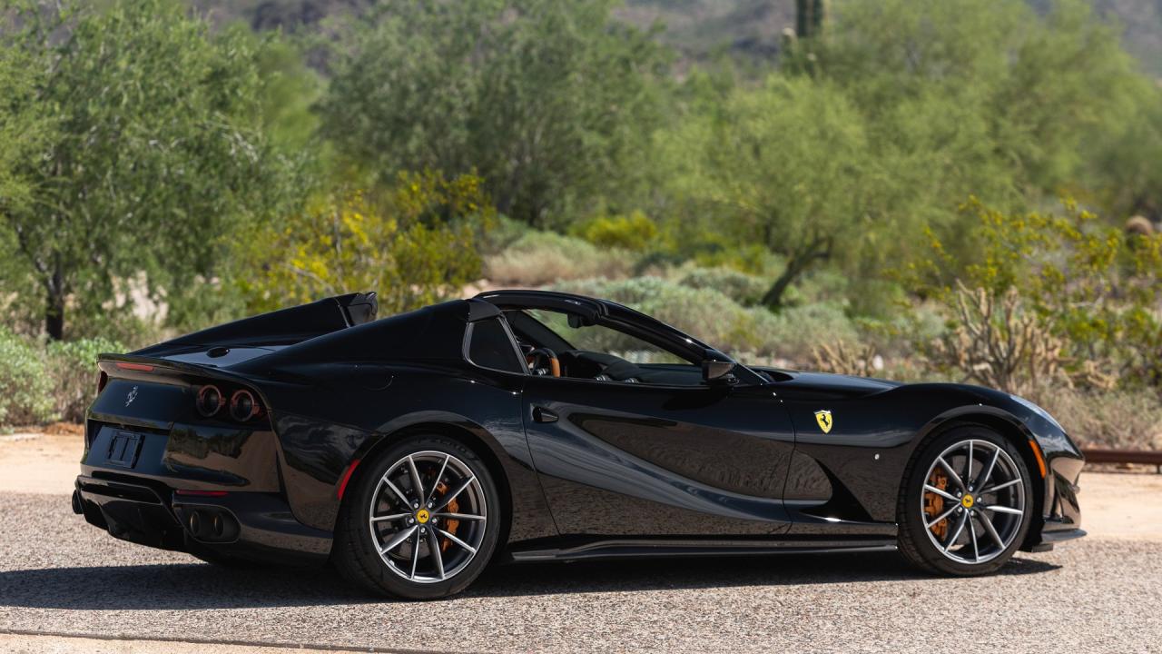 2022 Ferrari 812 GTS