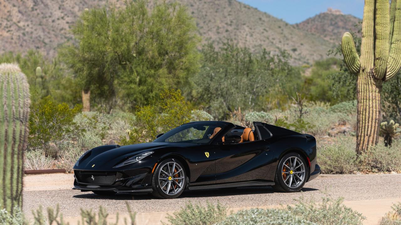 2022 Ferrari 812 GTS