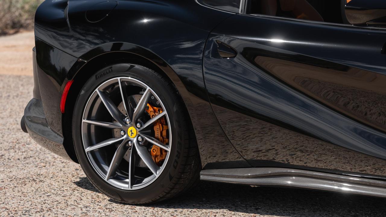 2022 Ferrari 812 GTS
