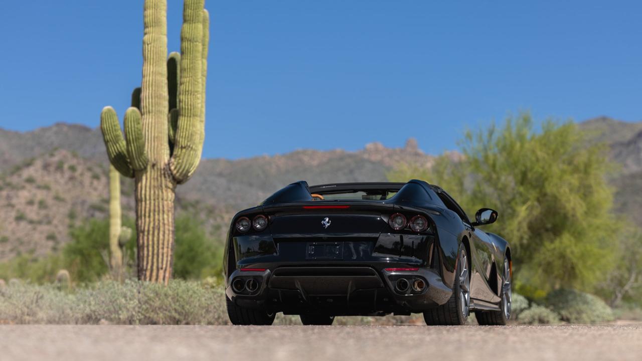 2022 Ferrari 812 GTS