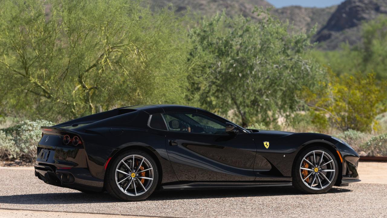 2022 Ferrari 812 GTS