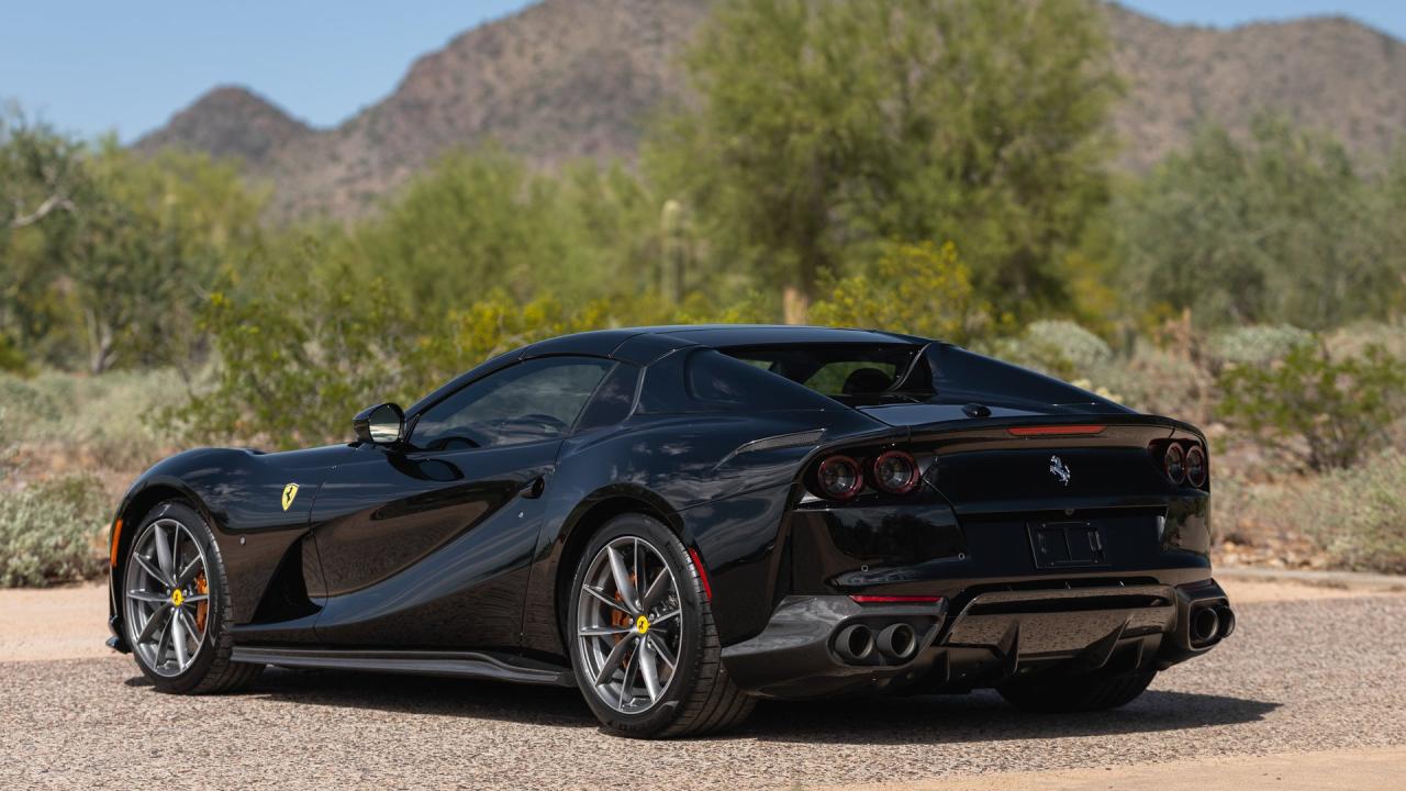2022 Ferrari 812 GTS