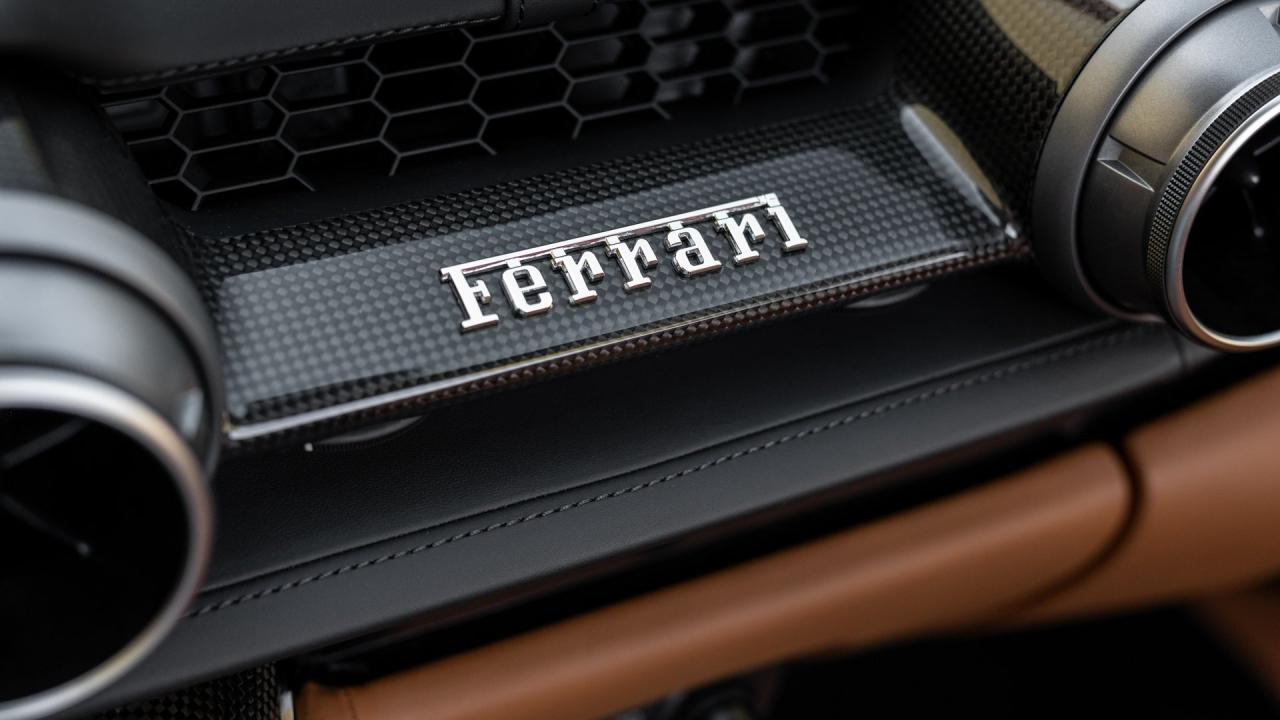 2022 Ferrari 812 GTS