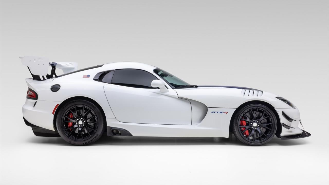 2017 Dodge Viper GTS-R Commemorative Edition ACR