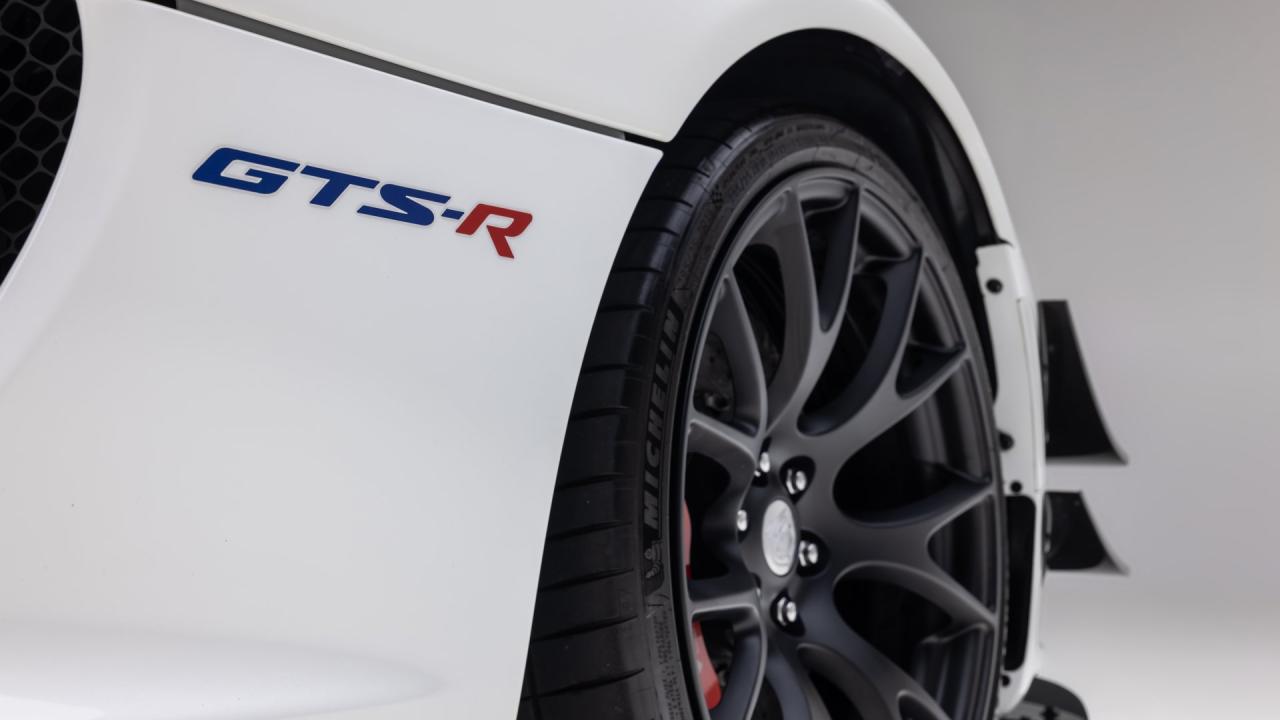 2017 Dodge Viper GTS-R Commemorative Edition ACR