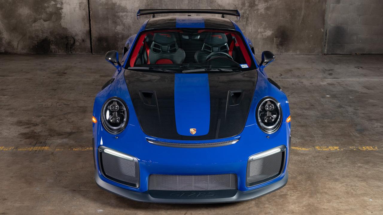 2019 Porsche 911 GT2 RS Weissach Package