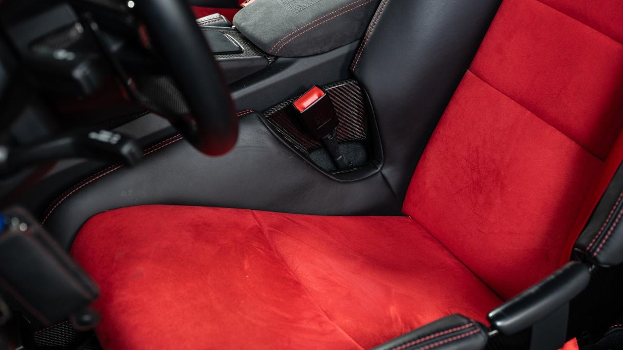2019 Porsche 911 GT2 RS Weissach Package