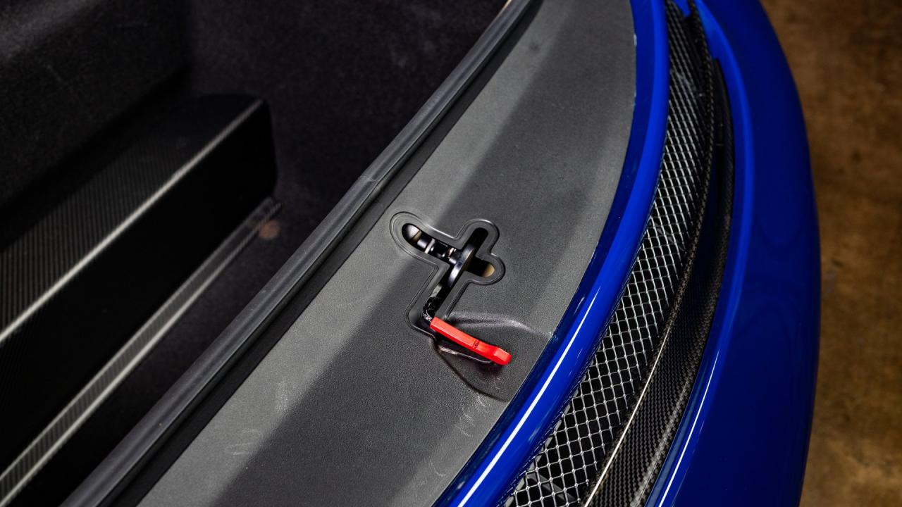 2019 Porsche 911 GT2 RS Weissach Package