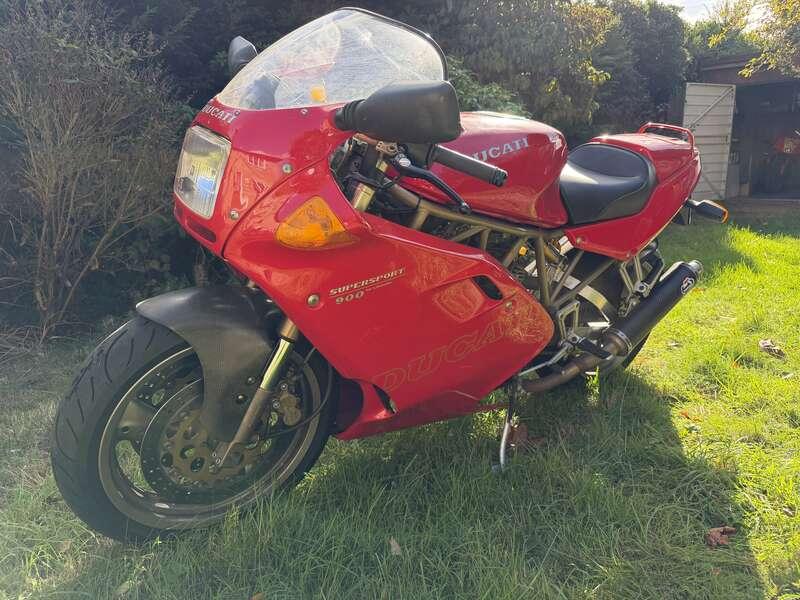 1995 Ducati 900SS