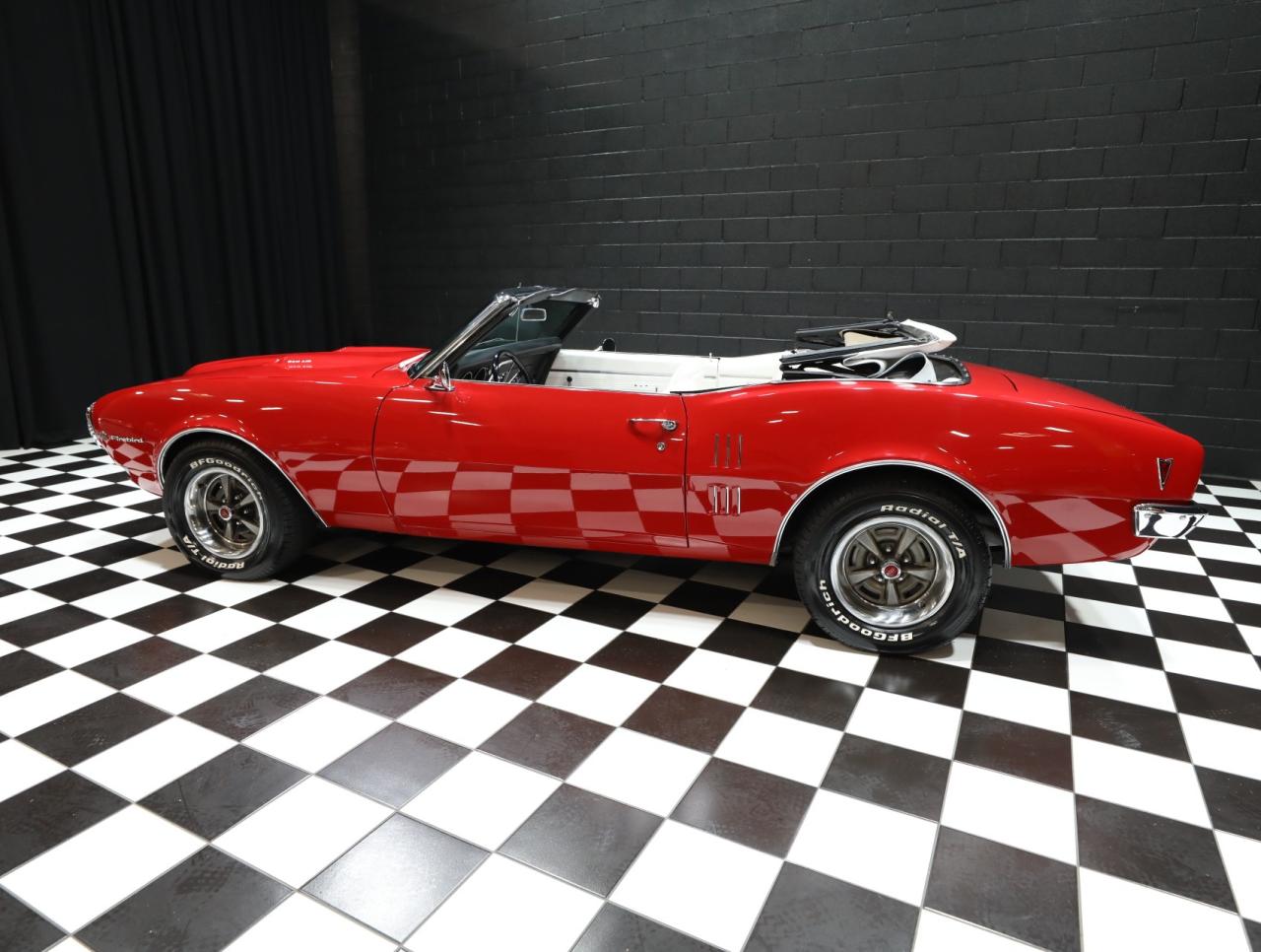 1968 Pontiac Firebird