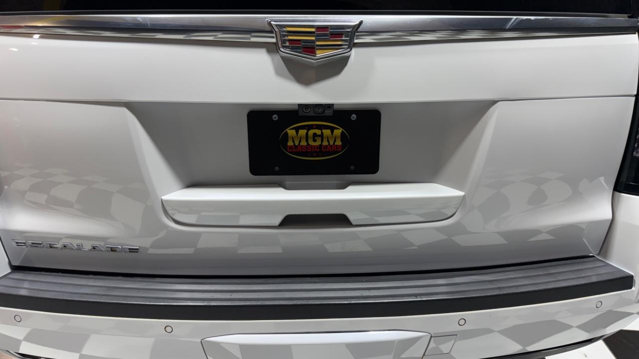 2020 Cadillac Escalade ESV