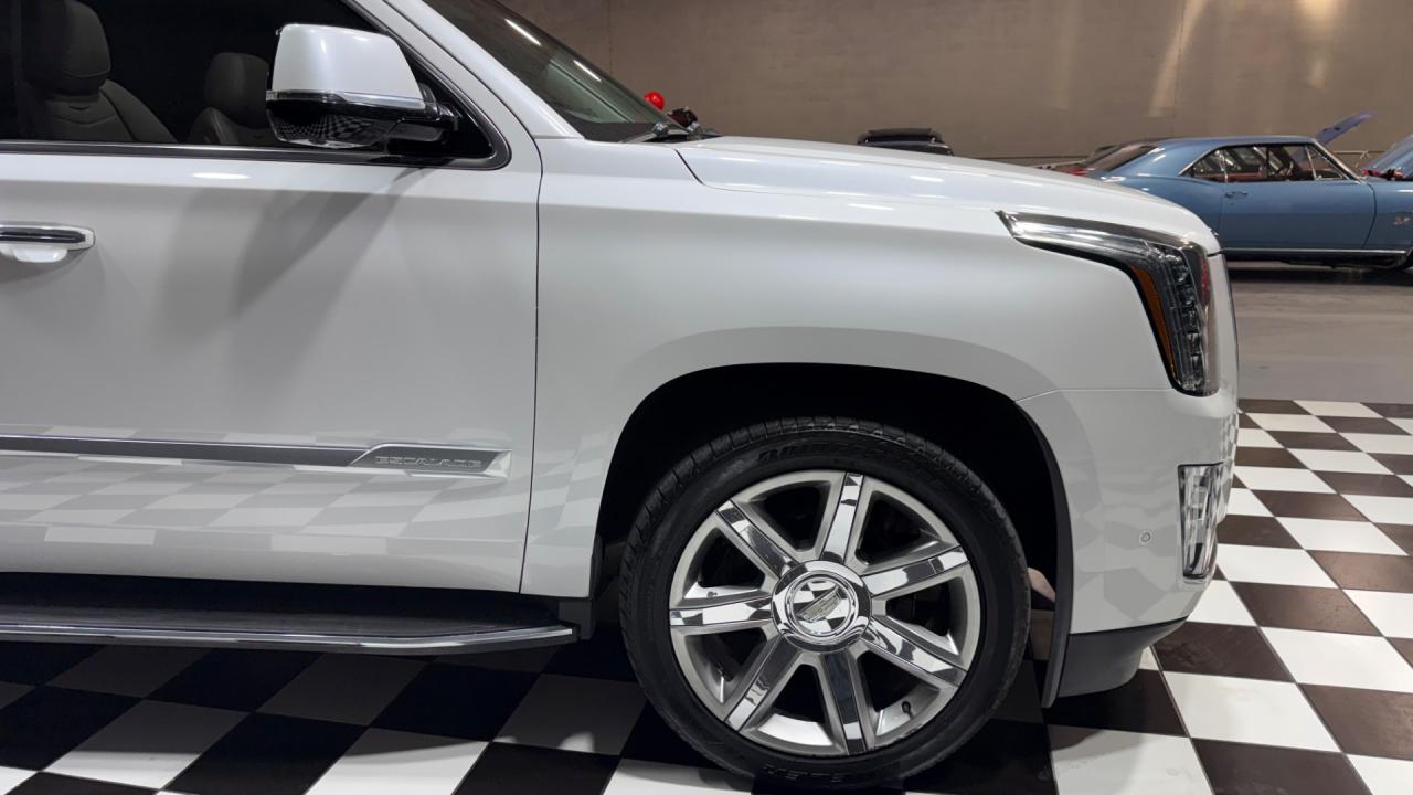 2020 Cadillac Escalade ESV