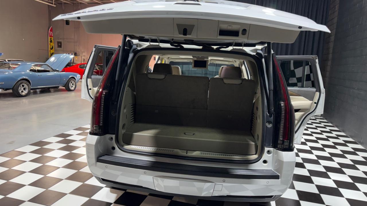 2020 Cadillac Escalade ESV
