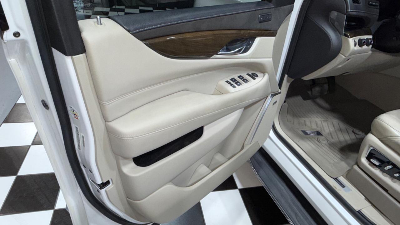 2020 Cadillac Escalade ESV