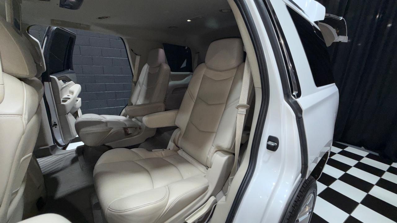 2020 Cadillac Escalade ESV