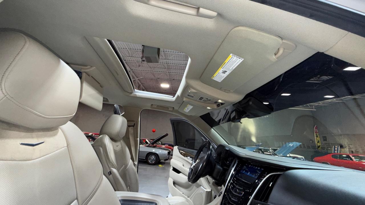 2020 Cadillac Escalade ESV