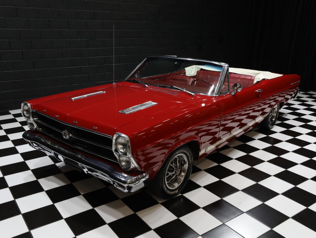 1966 Ford Fairlane