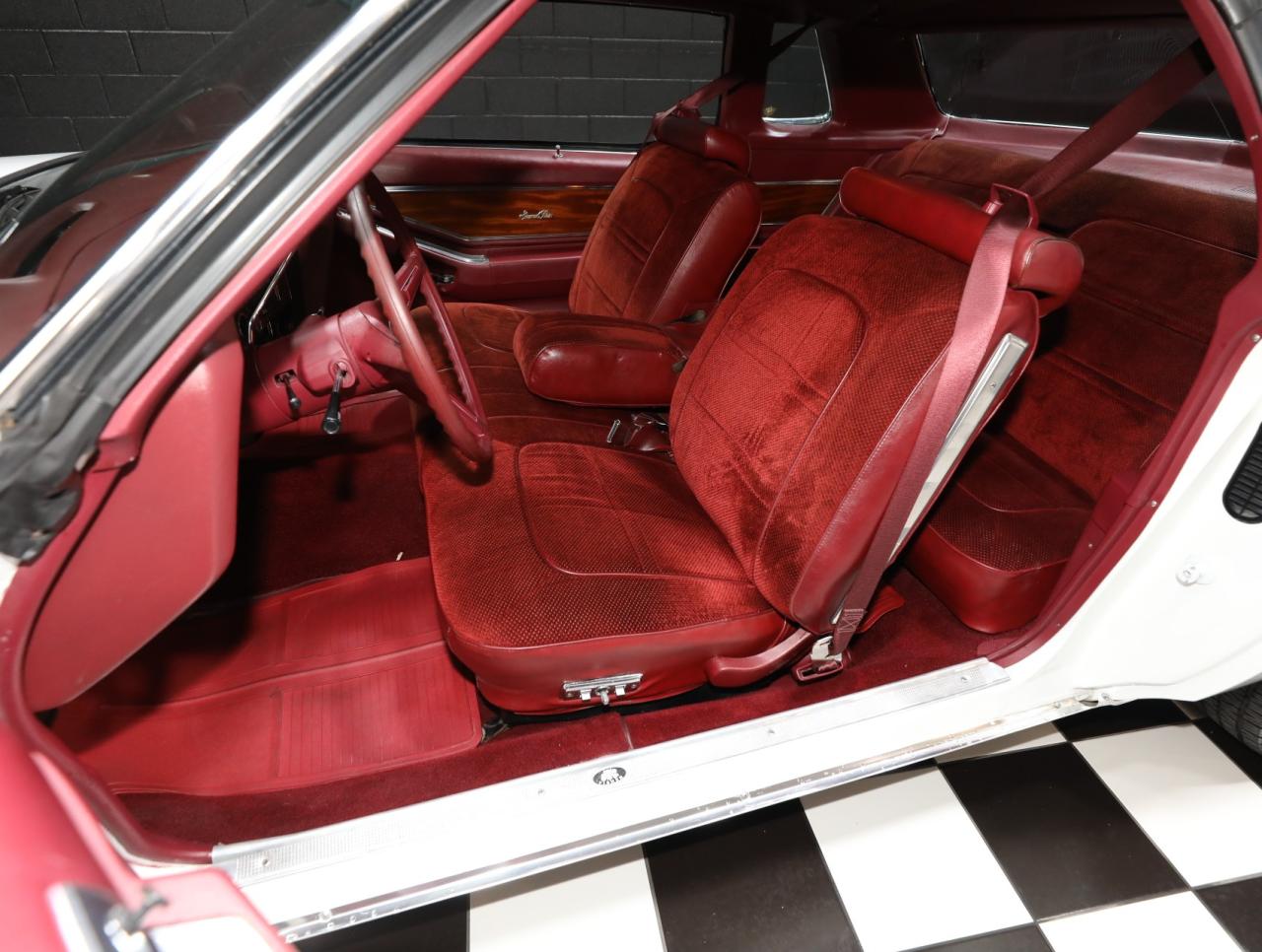1974 Pontiac Grand Prix