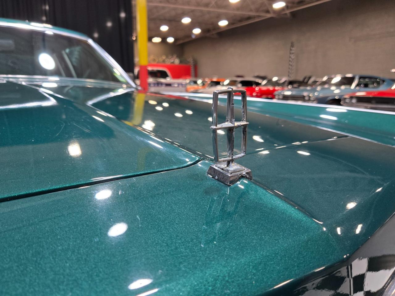 1975 Lincoln Continental