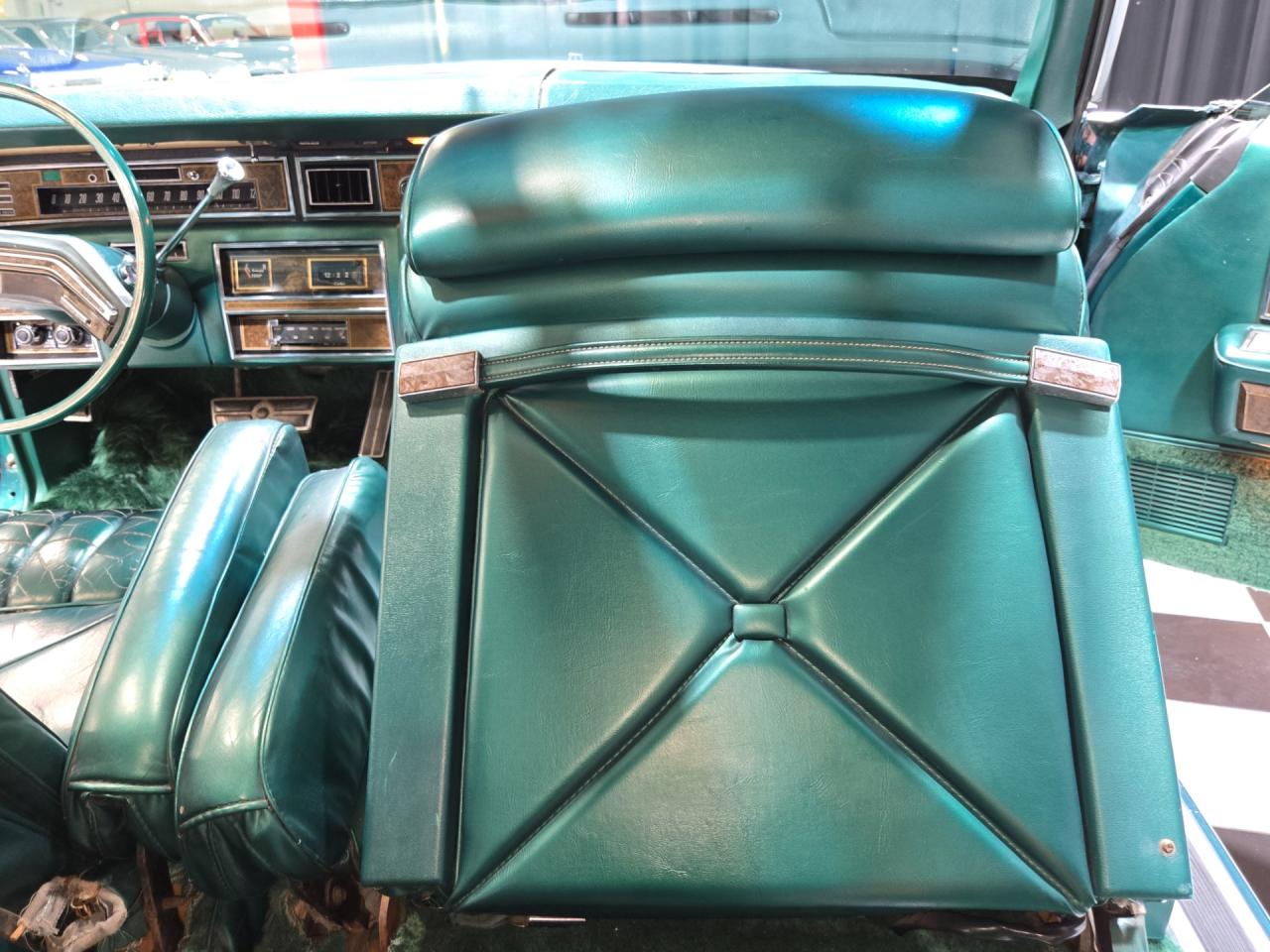 1975 Lincoln Continental