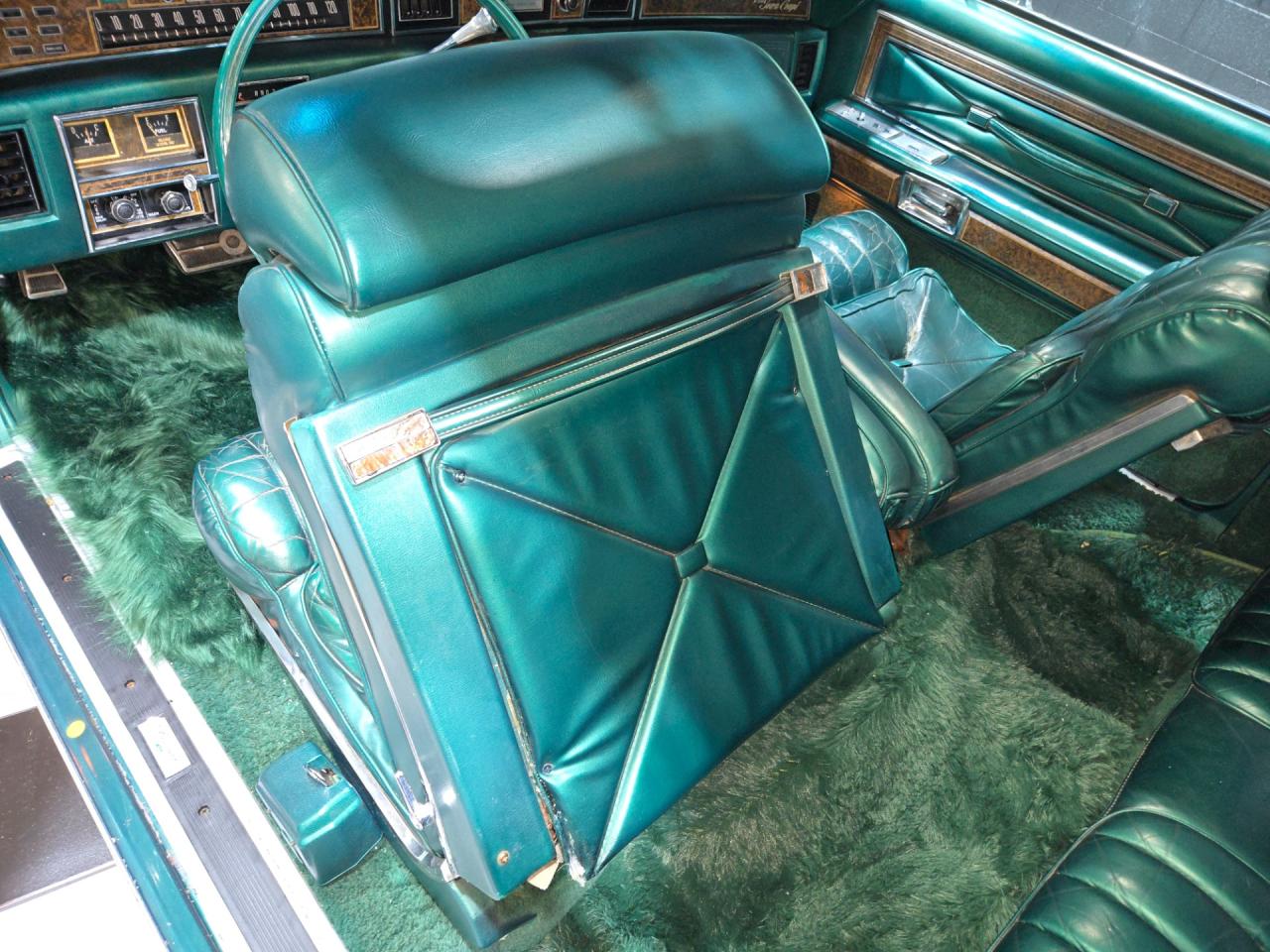 1975 Lincoln Continental