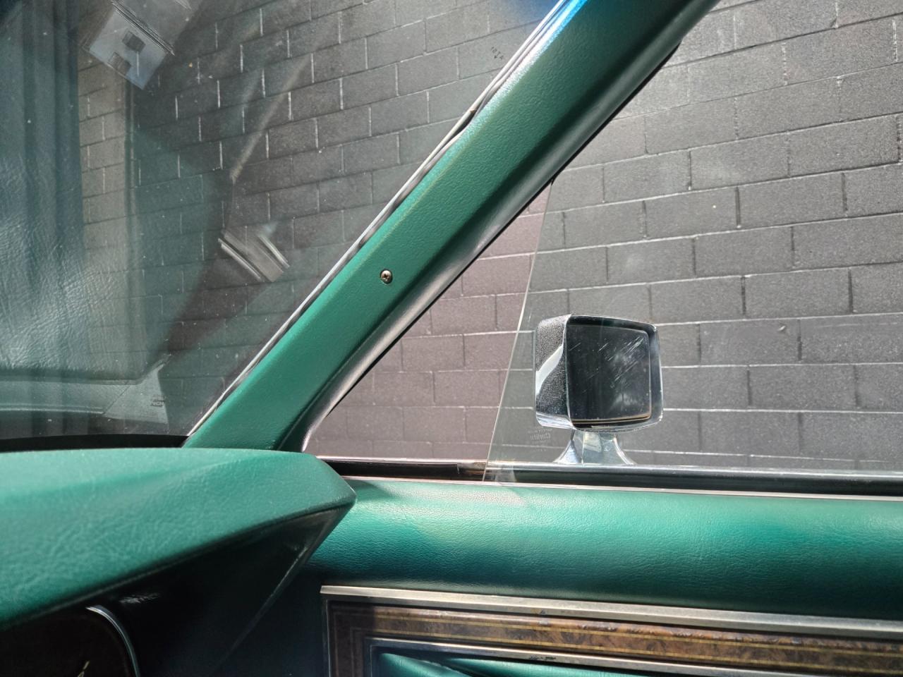 1975 Lincoln Continental