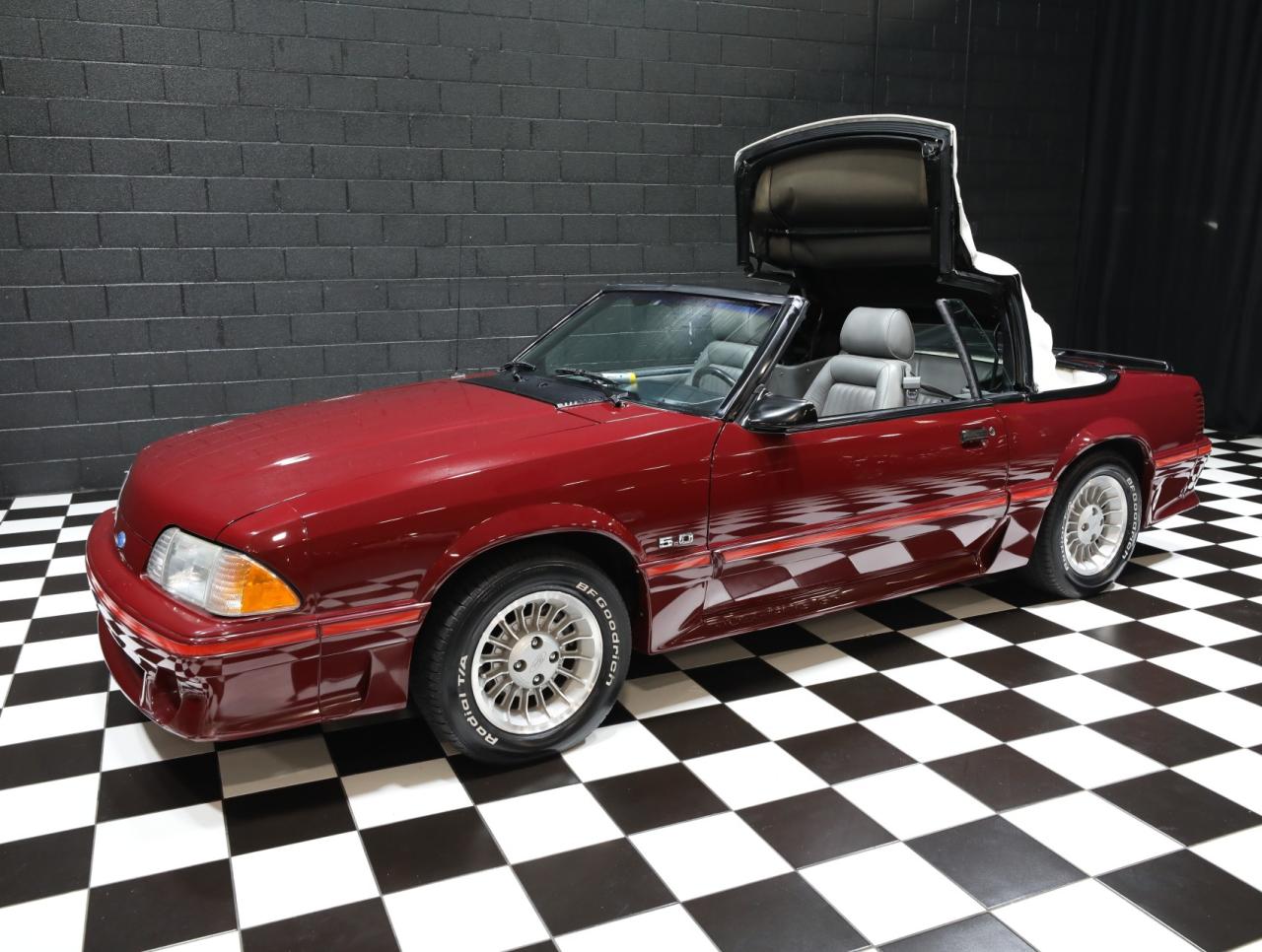 1987 Ford Mustang