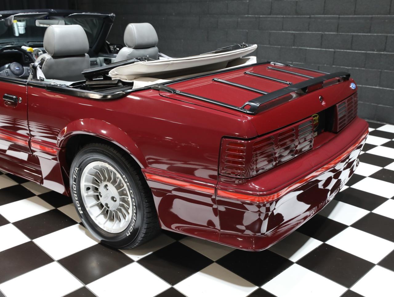 1987 Ford Mustang