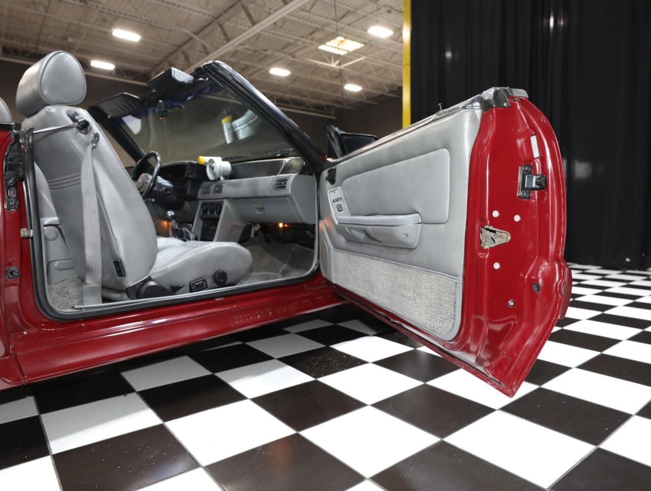 1987 Ford Mustang