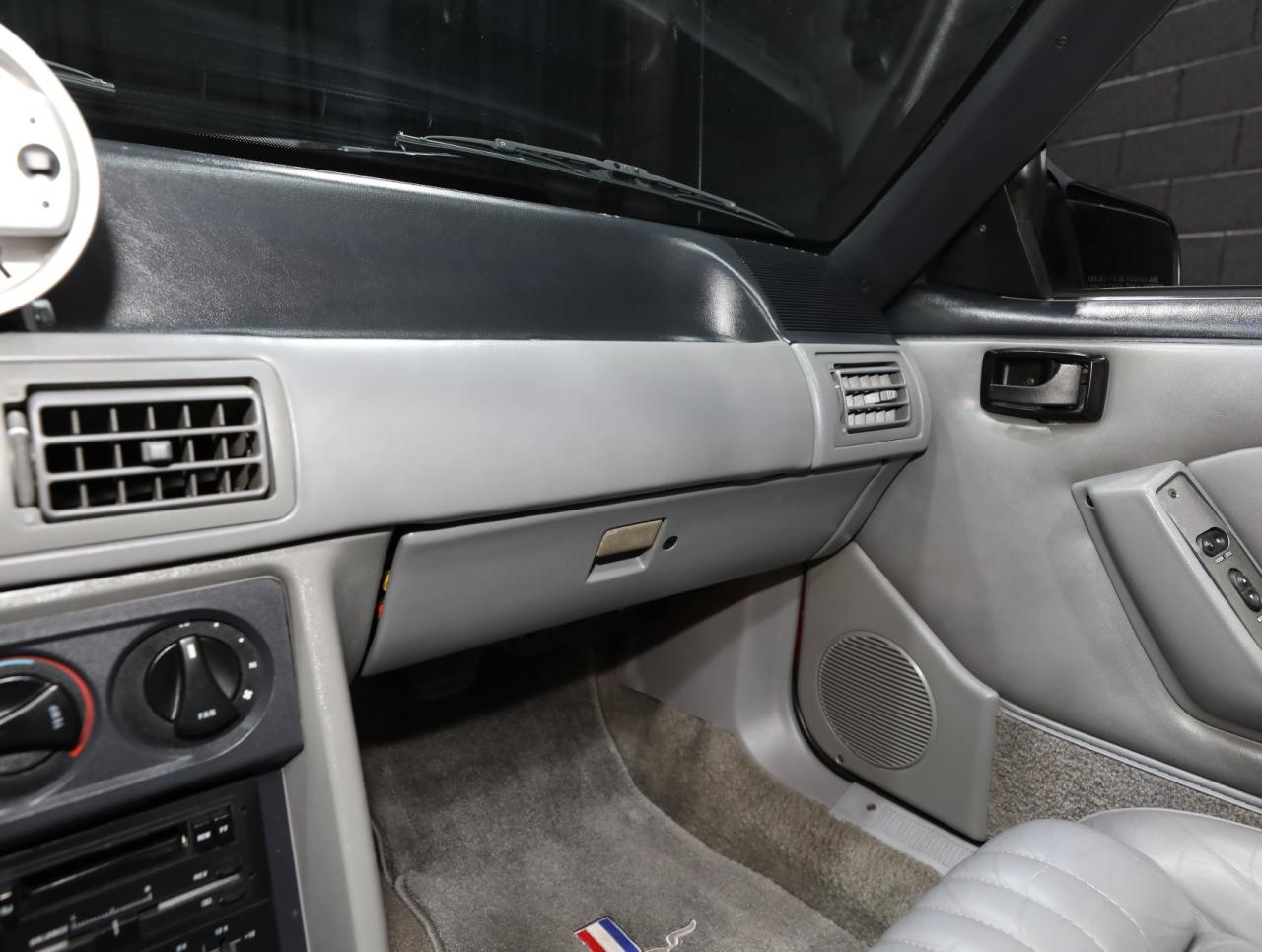 1987 Ford Mustang
