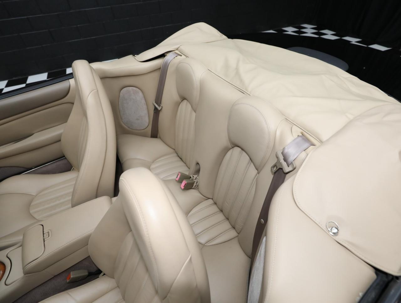 2000 Jaguar XK-Series
