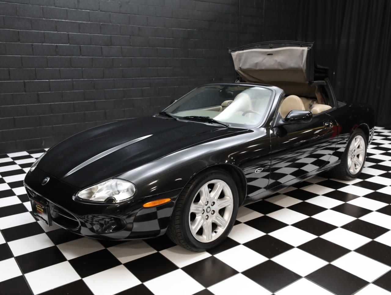 2000 Jaguar XK-Series