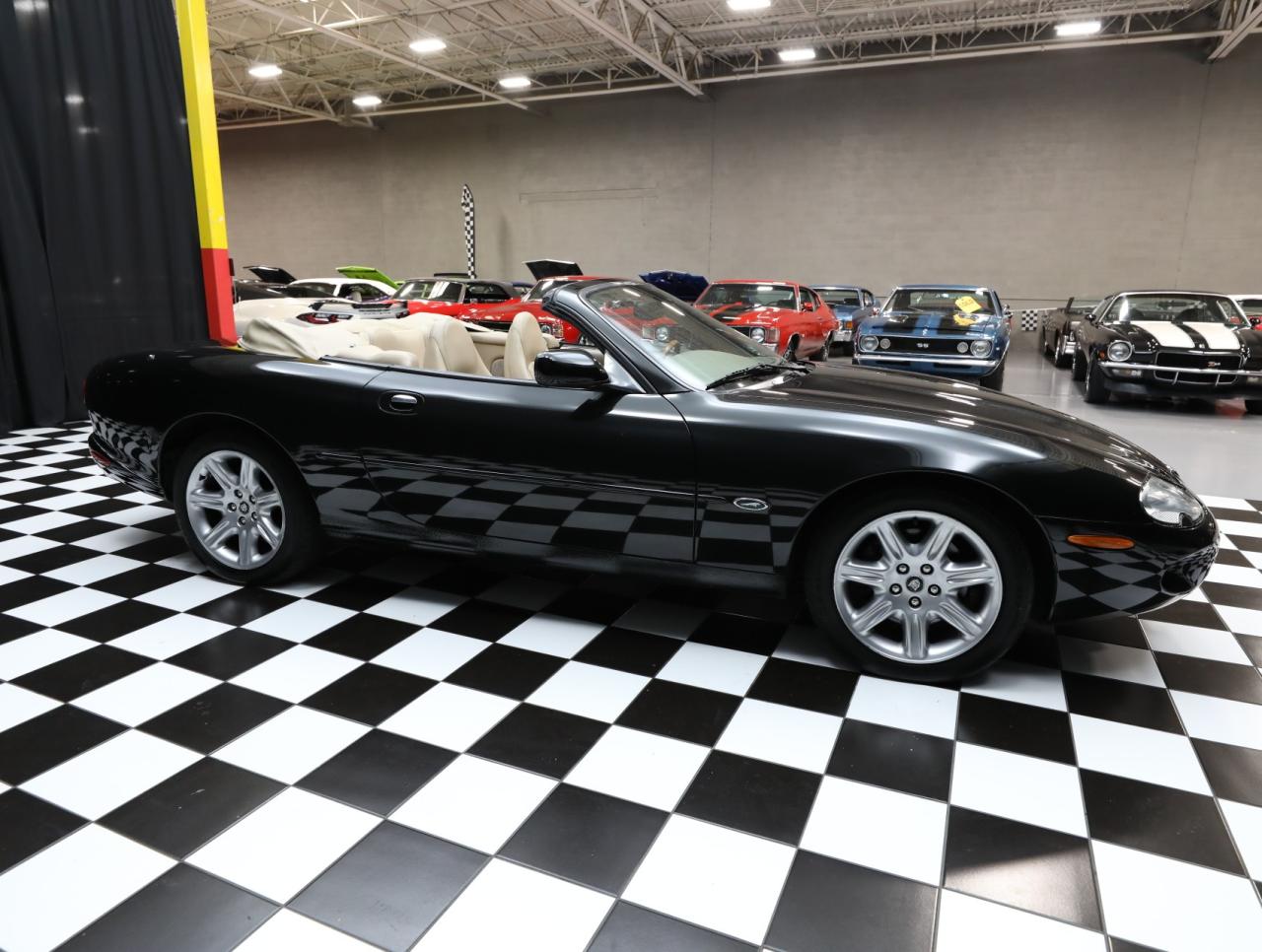 2000 Jaguar XK-Series