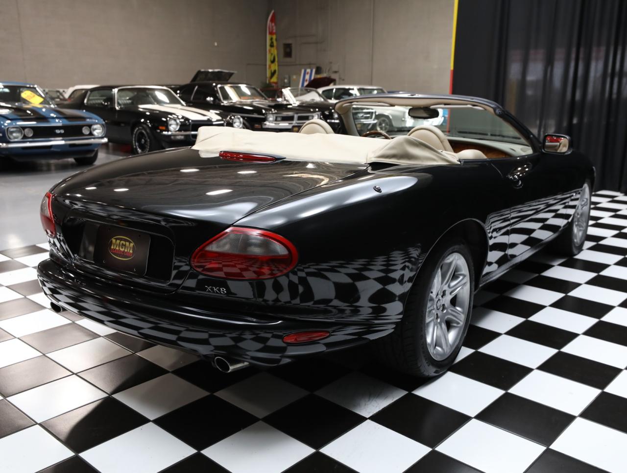 2000 Jaguar XK-Series