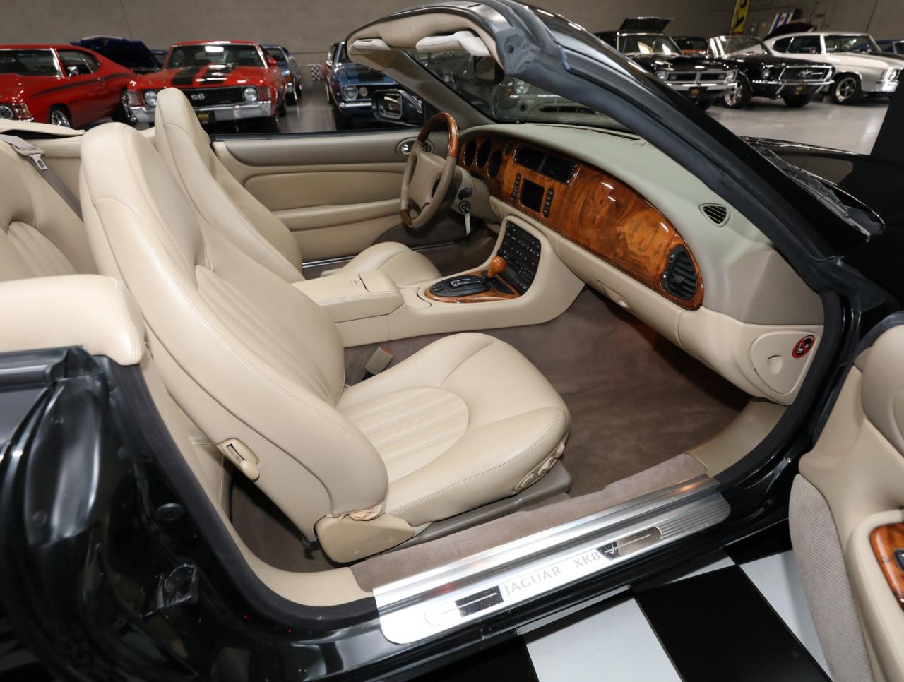 2000 Jaguar XK-Series